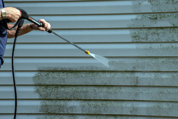 Best Fence Pressure Washing  in Lla Lla East, WA