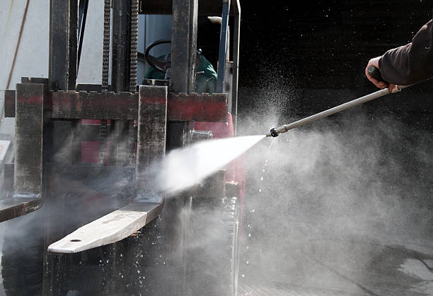 Best Fence Pressure Washing  in Lla Lla East, WA